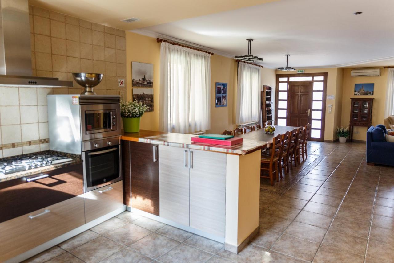 Casa Rural La Pinta- Sendaviva Y Bardenas Villafranca Ngoại thất bức ảnh