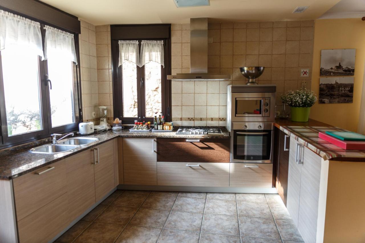 Casa Rural La Pinta- Sendaviva Y Bardenas Villafranca Ngoại thất bức ảnh